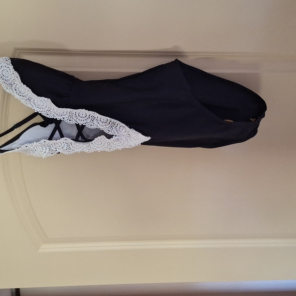 Black swimsuit with white front (lace style)